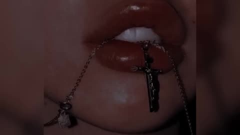 S & M (Speed up) —Rihanna