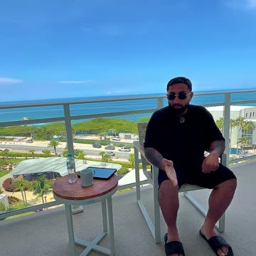 ✈️ Travel Hack: How I Got a First-Class Upgrade for Just $600! 💺🔥