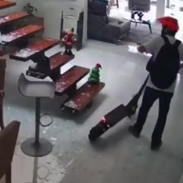 Scooter Accidentally Breaks Glass Step!