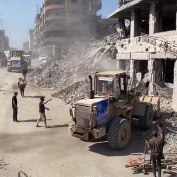 Gaza roads being CLEARED of rubble already