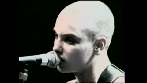 Sinéad O'Connor - Troy (Live 1988)