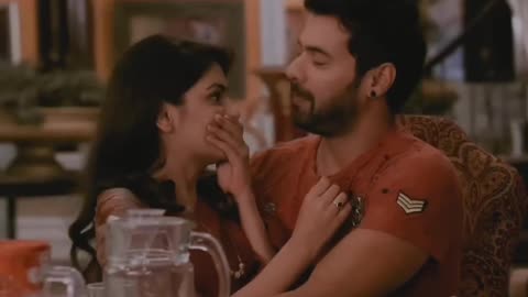 Abhi ka kabhi bhi kidhar bhi love/ romance chalu ho jata hai apne wifey Sath ♥️💕💓
