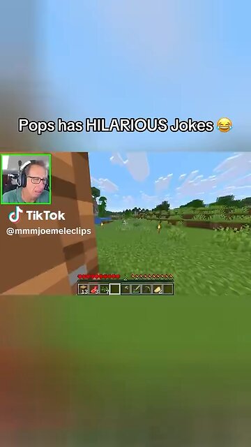 Mmjoemele playing Minecraft