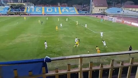 Gaz Metan Medias. Un stadion cochet intr-o zona superba a tarii