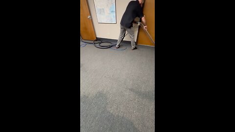Commercial Office Carpet Cleaning -9 Years of Dirt… Employees Shocked by the Results! 🤯🧼 📍 Dallas