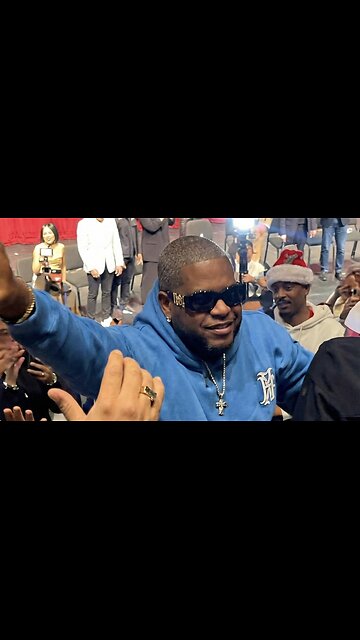 VIDEO: Recibimiento de La Fruta en NY