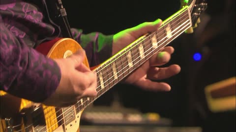 Thunder Rising - Gary Moore (live)