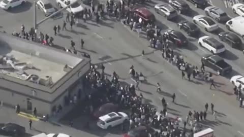 Hundreds of high school students in California protest immigration enforcement and Alex Pretti kill