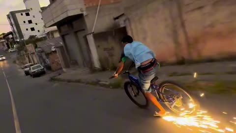 Dangerous cycling in brazilian slums