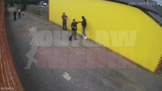 Sudanese youth went to eatery and refused to pay Victoria, Australia