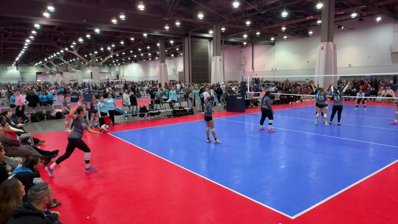 2025 LV Classic Flight 1B Semifinal vs Hana Hou 15s Chirp - Set 1 of 2