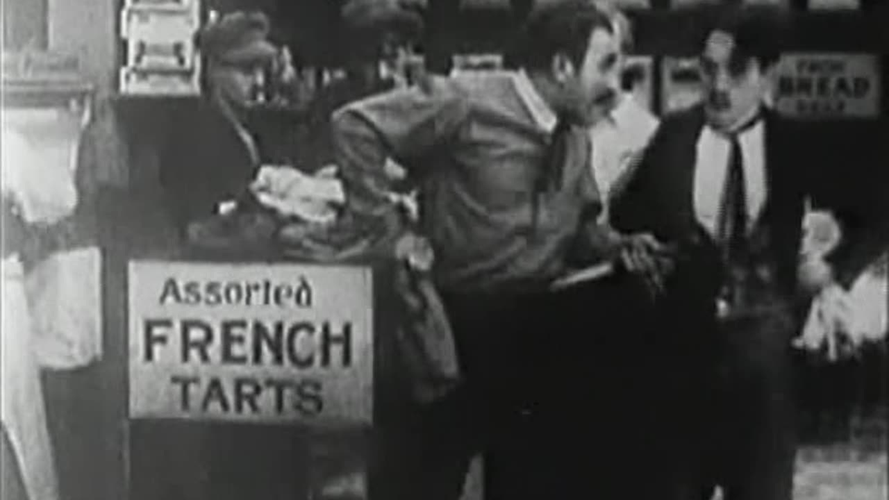 dough.and.dynamite.1914 - chaplin