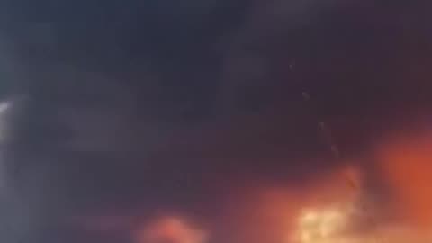 👁️🌩️ Mysterious Light Flashes Across Clouds in Fox Report | TheTruthAbove