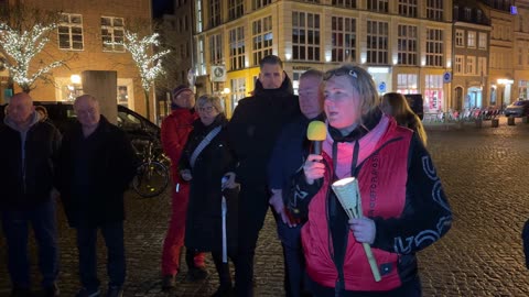 Greifswald - In stillem Gedenken an die Mordopfer in Aschaffenburg