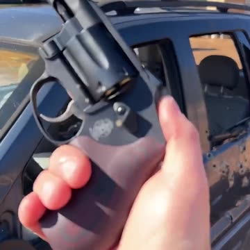 S&W 432-UC FPV #国外合法拍摄国内请勿模仿 #武器科普 #实弹射击 #男人减速带 #靶场射击