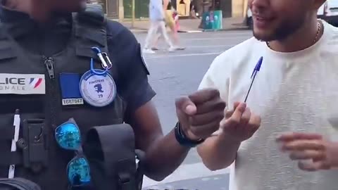 The Cop Didn’t Expect That Trick