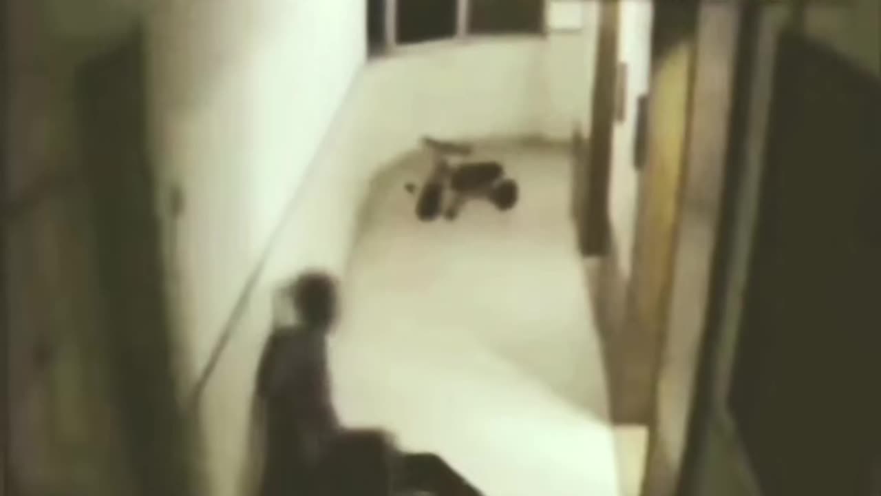 😱👽 What Do You Think? Paranormal Activity Caught on Camera! | UFO | TheTruthAbove