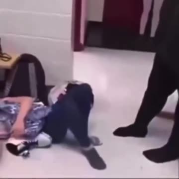 sheboon megro beats small WHITE girl viciously