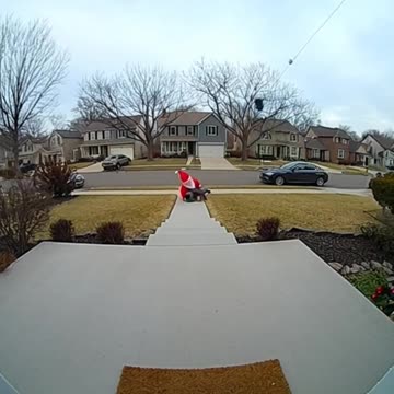 Santa Porch Package Thief Take Down
