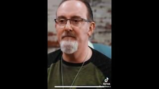 Doctor is asked to compare the risks of dying from COVID to dying from the 'VACCINES'