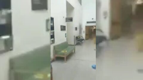 [Dec 26, 2020] Royal Hospital In Glouchester UK Completely Empty {clip} [Sovereign News]