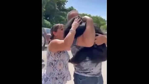 A chimpanzee meets the couple who raised him