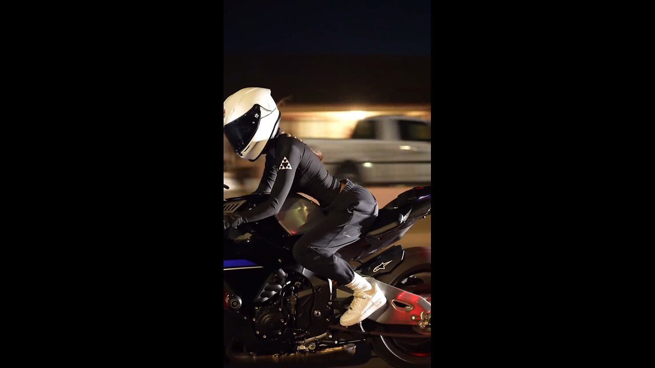 My 🍑 is cold at the moment