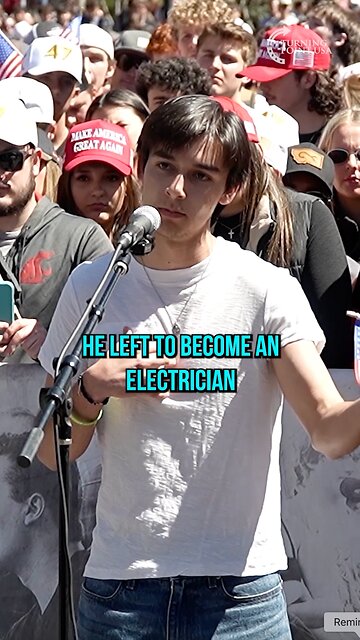 Degrees ≠ Intelligence 💯