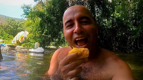 Real Cuba: Eating Fresh Mangoes in a Wild River 🇨🇺🥭