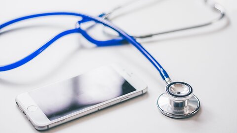 Back to 2011? Many patients want more tech in doctor visits