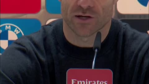 Critica a Vinicius Xabi Alonso responde: ¡El Bernabéu lo pita #realmadrid