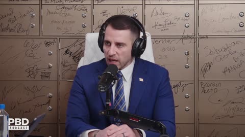 "The Cult Of Elon" - Tesla Stock EXPLODES as Robotaxis Launch