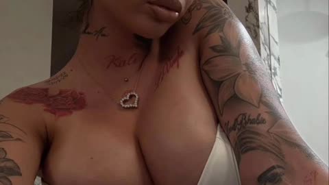 Bhad Bhabie (Danielle Bregoli) with a quick photo dump