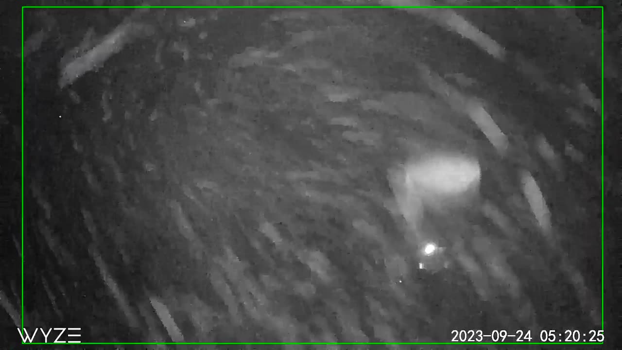 🏠🔦 Strange Light Recorded Over My House, Insight? | TheTruthAbove