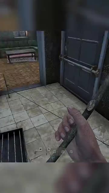 How to Eco Raid in Dayz