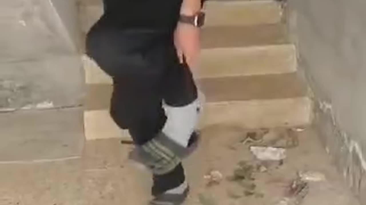 πΈπΎπ A HTS terrorist shoots an unarmed civilian for fun