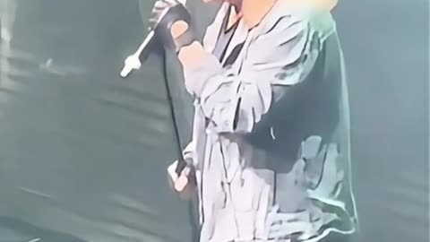 Axl Rose Finally reveals 6 musicians he hated the most