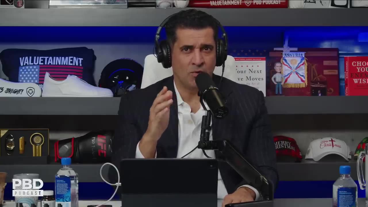 "Ilhan Omar Is GARBAGE!" Trump BLASTS Somali-Aid to Terrorists Fraud