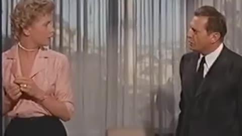 Istanbul, Starring Errol Flynn, ( 1957 )