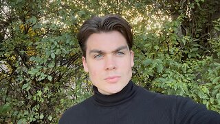 The dark side of being an attractive man