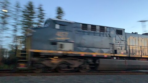 CSX Train engines 3286, 7577 and 457 head West