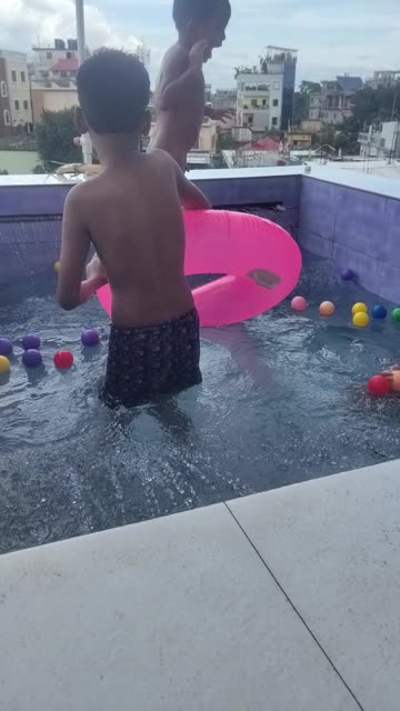 Child Learning to Swim | First Swimming Lesson Journey