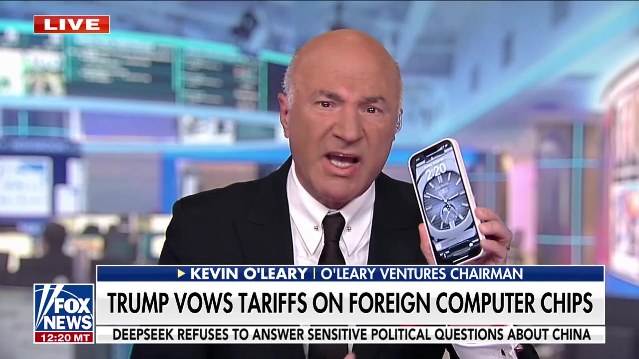 'We are in a tech war with China,' Kevin O'Leary says on the rise of AI