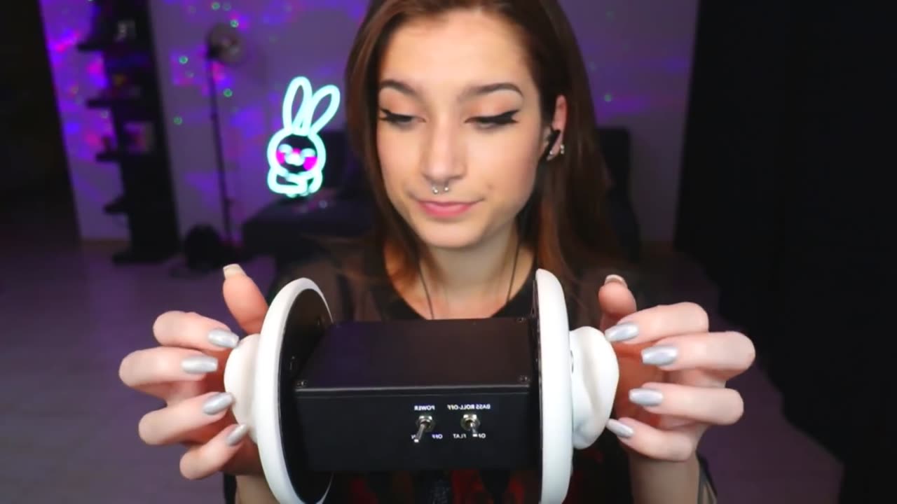 ASMR EAR Tapping and Scratching for Tingles