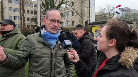 NVU en Antifa stonden tegenover elkaar bij een protest rond een AZC