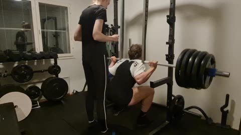 Squats with bands 235kg