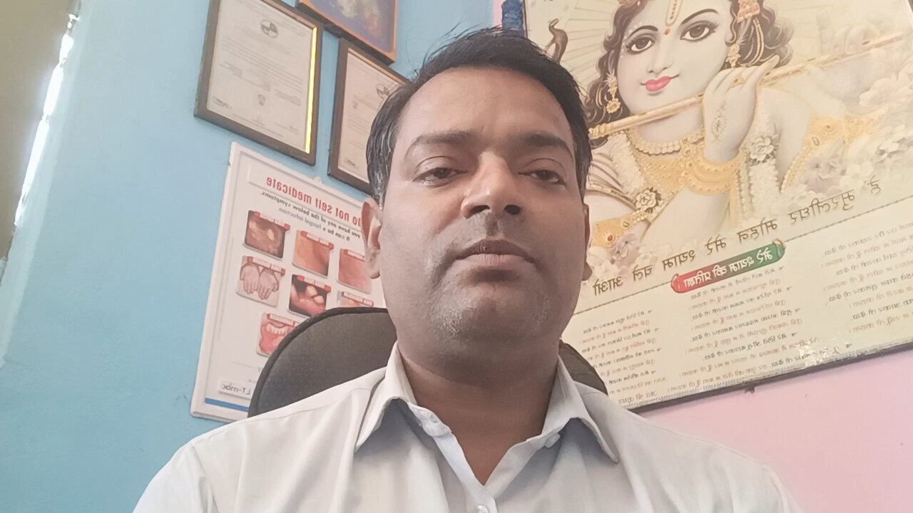 डेंगू बुखार में कब अस्पताल में भर्ती होकर इलाज कराना चाहिए ।