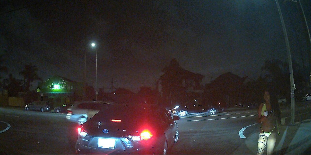 10-12-2025 calm night in South Los Angeles, California