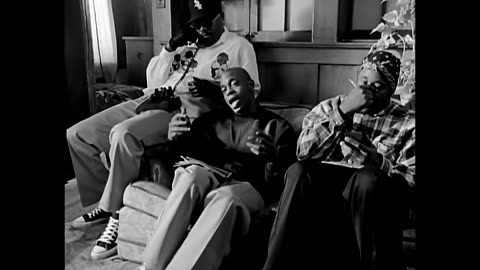 2 PAC - PAPA'Z SONG ( OFFICIAL MUSIC VIDEO ) ft. Wycked