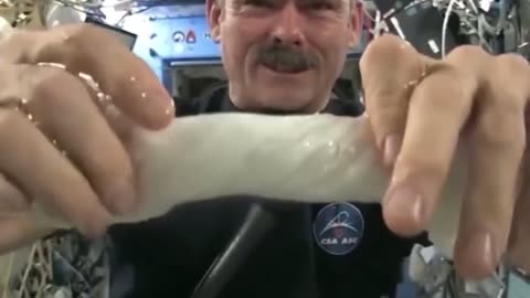 ✨🚀 Wringing a Wet Towel in Space—What Happens? | FeedMyCuriosity